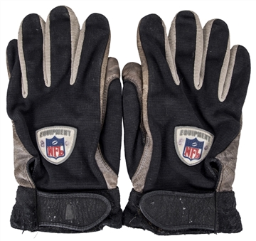 2002 Desmond Howard Game Used NFL Receiving Gloves (NFL PSA/DNA)